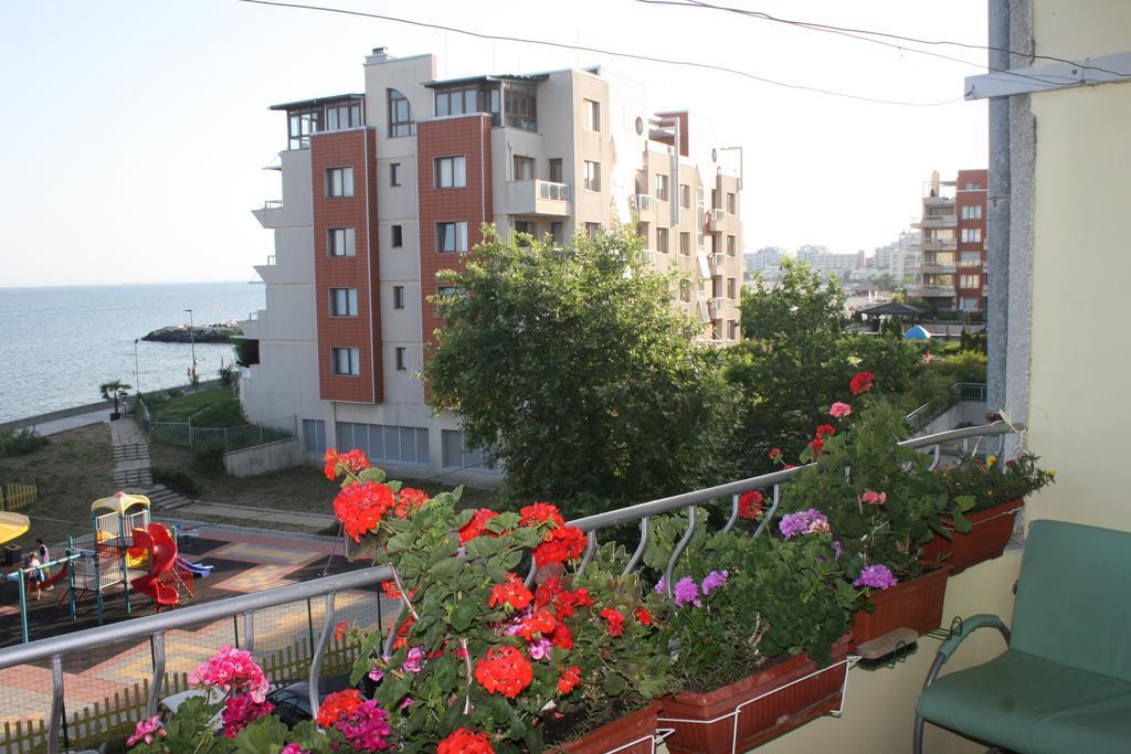 Homestay Kostadinov Πομόριε Εξωτερικό φωτογραφία